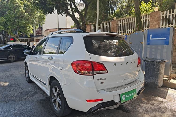 Used Haval H6 2014 Upgraded Model 1.5T Manual Two-Wheel Drive Elite Version Rear Left 45 Deg