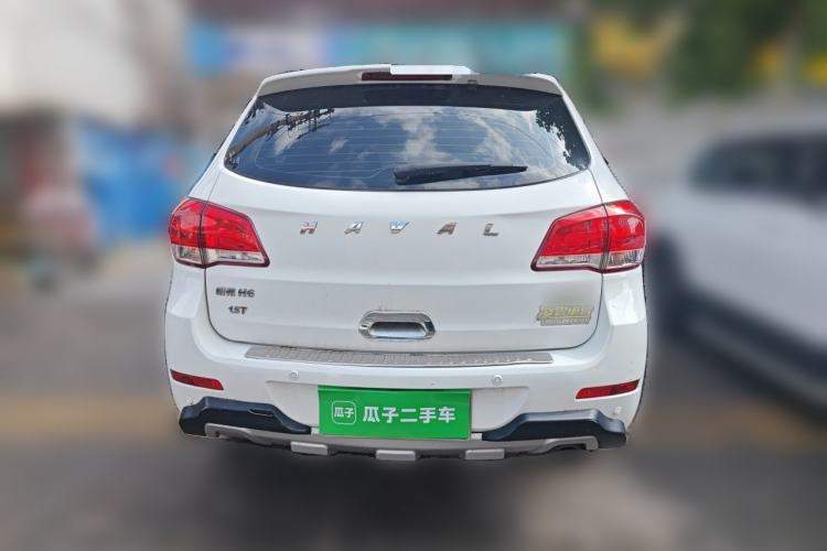 Used Haval H6 2014 Upgraded Model 1.5T Manual Two-Wheel Drive Elite Version Rear