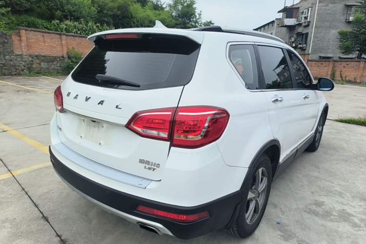 Used Haval H6 2014 Sport Version 1.5T Manual Two-Wheel Drive Elite Edition Rear Right 45 Deg
