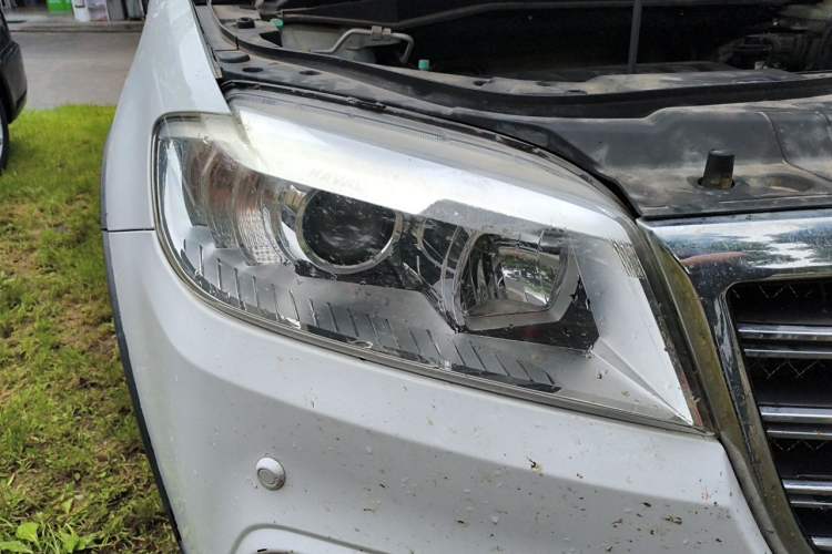 Used Haval H6 2014 Sport Version 1.5T Manual Two-Wheel Drive Elite Edition Right Front Headlight
