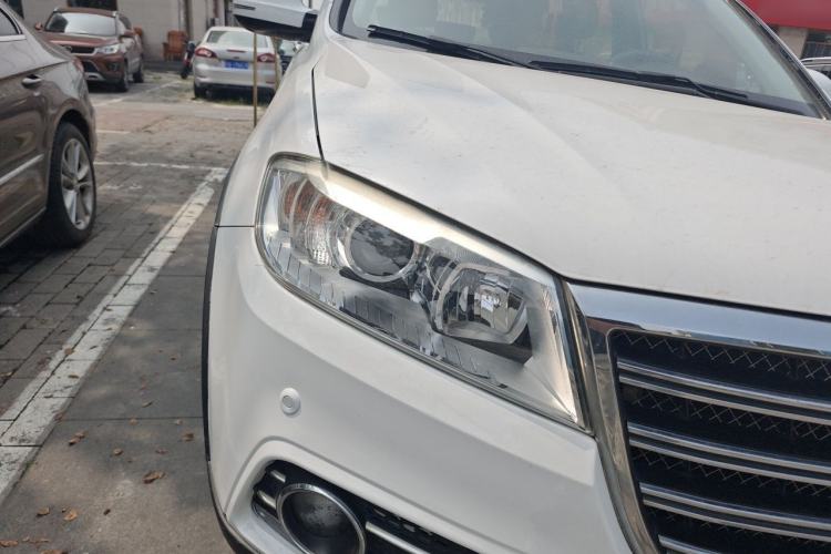Used Haval H6 2014 Sport Edition 2.4L Automatic Elite Model Right Front Headlight