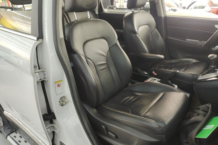Used Haval H6 2014 Sports Edition 2.4L Automatic Prestige Model Right Front Seat