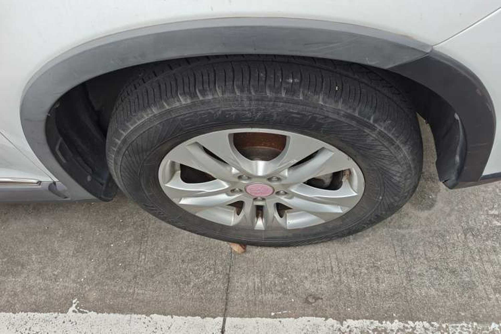 Used Haval H6 2014 Sport Edition 2.4L Automatic Elite Model Right Front Wheel Hub