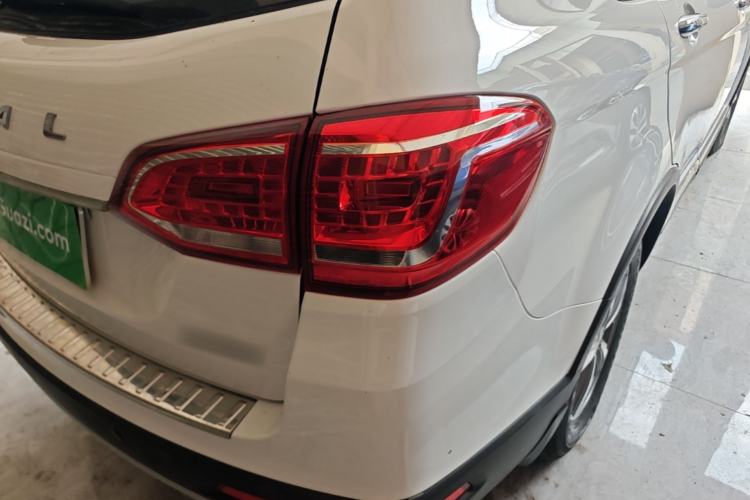Used Haval H6 2014 Sport Version 1.5T Manual Two-Wheel Drive Elite Edition Right Rear Taillight