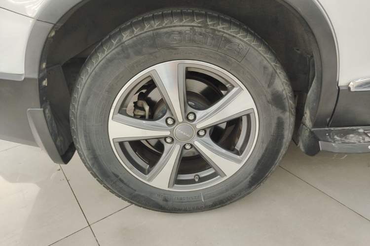 Used Haval H6 2014 Sports Edition 2.4L Automatic Prestige Model Right Rear Wheel Hub