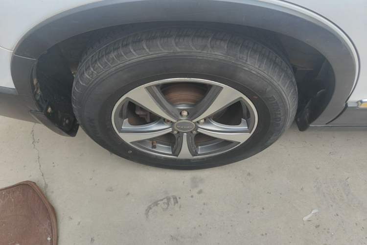 Used Haval H6 2014 Sport Version 1.5T Manual Two-Wheel Drive Elite Edition Right Rear Wheel Hub
