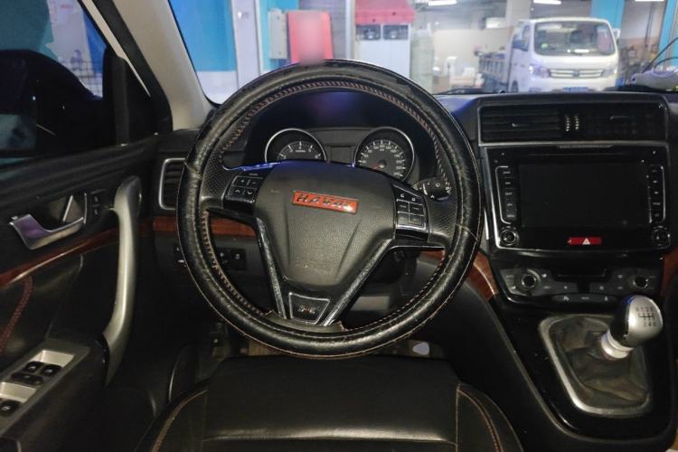 Used Haval H6 2014 Sport Version 1.5T Manual Two-Wheel Drive Elite Edition Steering Wheel
