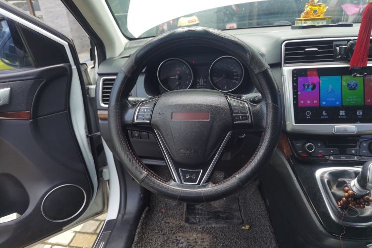 Used Haval H6 2014 Sport Version 1.5T Manual Two-Wheel Drive Elite Edition Steering Wheel