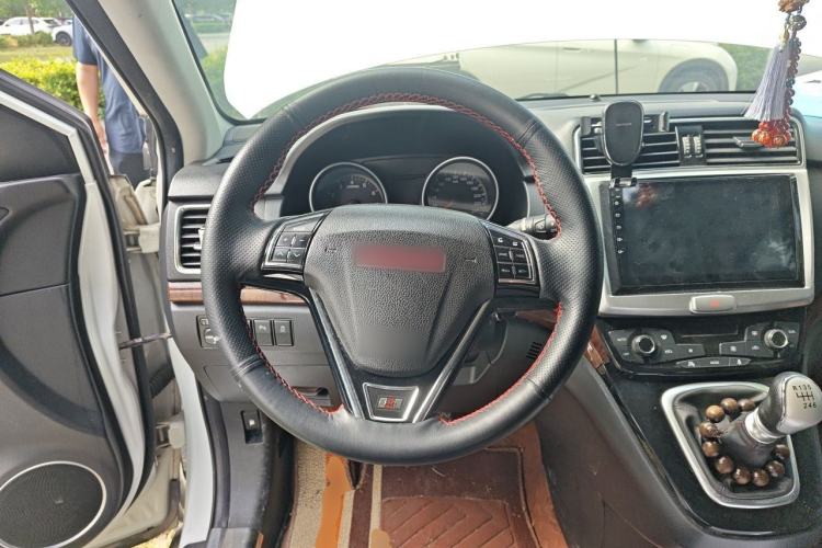 Used Haval H6 2014 Sport Version 1.5T Manual Two-Wheel Drive Elite Edition Steering Wheel