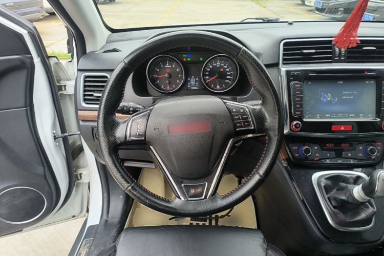 Used Haval H6 2014 Sport Version 1.5T Manual Two-Wheel Drive Elite Edition Steering Wheel