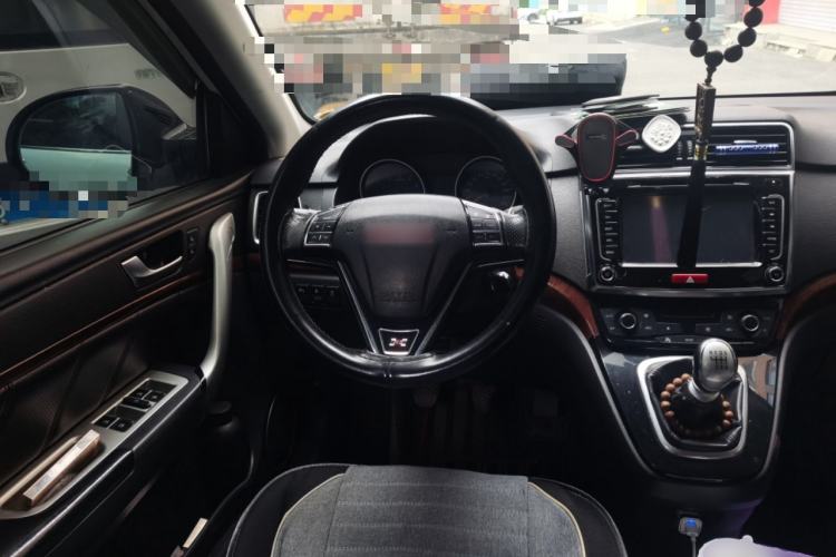 Used Haval H6 2014 Sport Version 1.5T Manual Two-Wheel Drive Elite Edition Steering Wheel