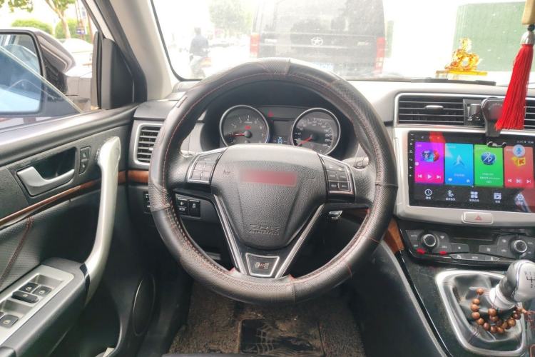 Used Haval H6 2014 Sport Version 1.5T Manual Two-Wheel Drive Elite Edition Steering Wheel