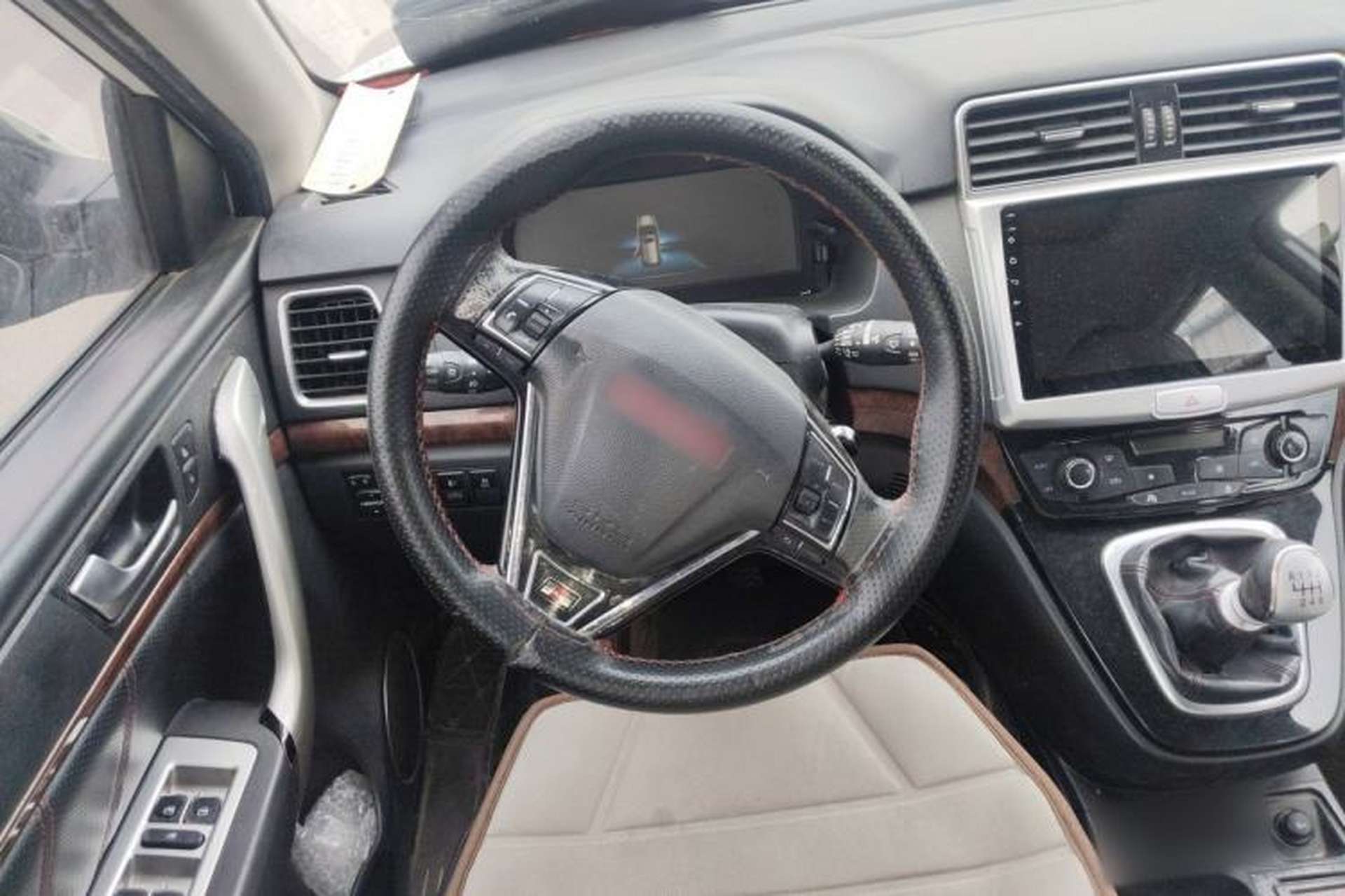 Used Haval H6 2014 Sport Version 1.5T Manual Two-Wheel Drive Elite Edition Steering Wheel