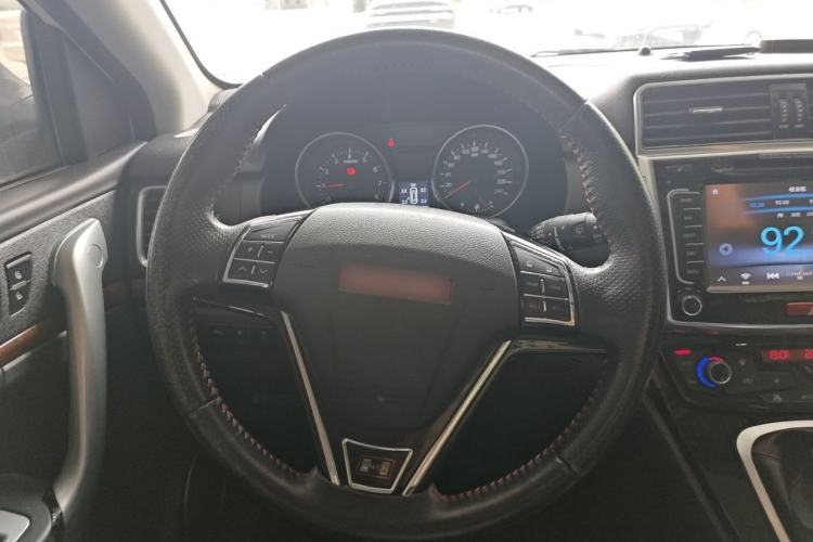 Used Haval H6 2014 Sport Version 1.5T Manual Two-Wheel Drive Elite Edition Steering Wheel