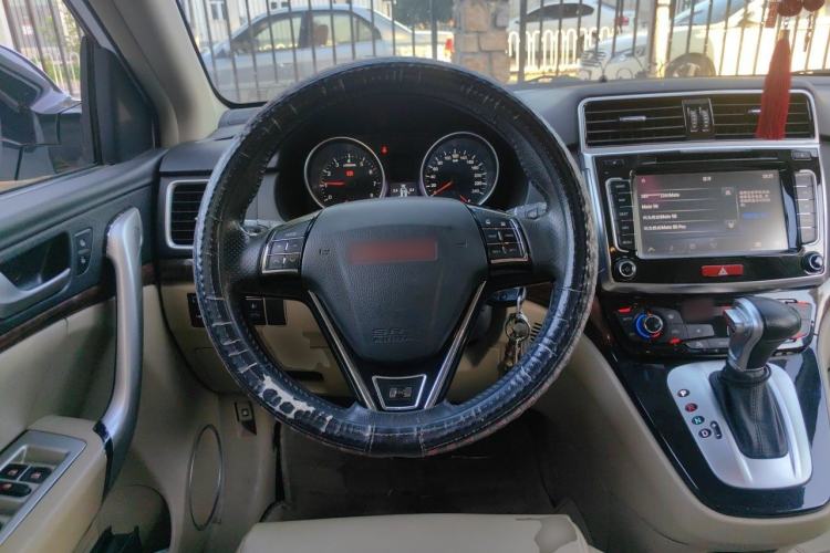 Used Haval H6 2014 Sport Edition 2.4L Automatic Elite Model Steering Wheel