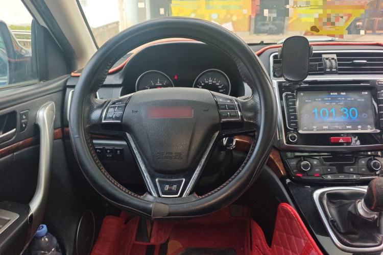 Used Haval H6 2014 Sport Version 1.5T Manual Two-Wheel Drive Elite Edition Steering Wheel