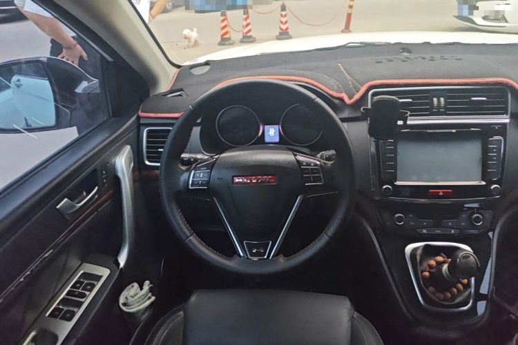 Used Haval H6 2014 Sport Version 1.5T Manual Two-Wheel Drive Elite Edition Steering Wheel