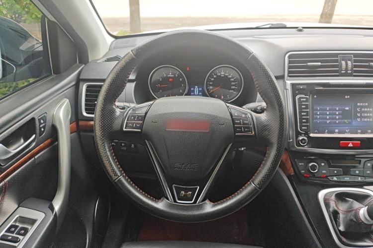 Used Haval H6 2014 Sport Version 1.5T Manual Two-Wheel Drive Elite Edition Steering Wheel