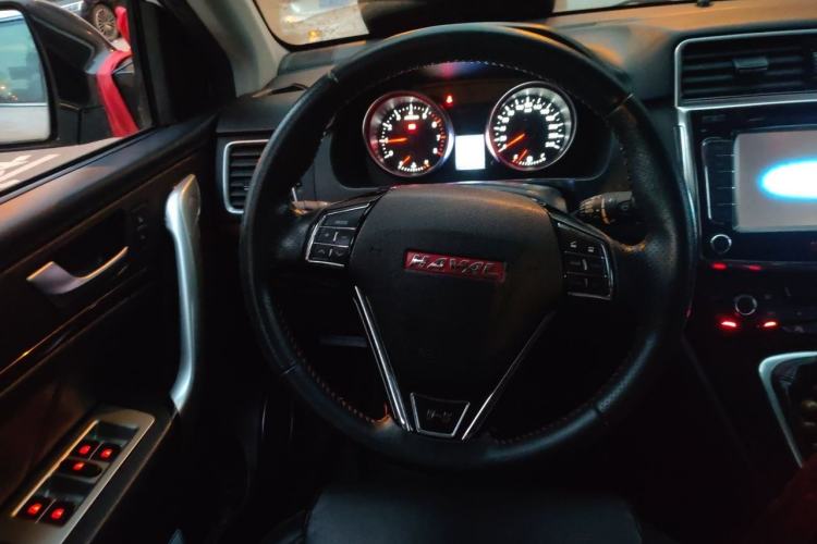 Used Haval H6 2014 Sport Version 1.5T Manual Two-Wheel Drive Elite Edition Steering Wheel