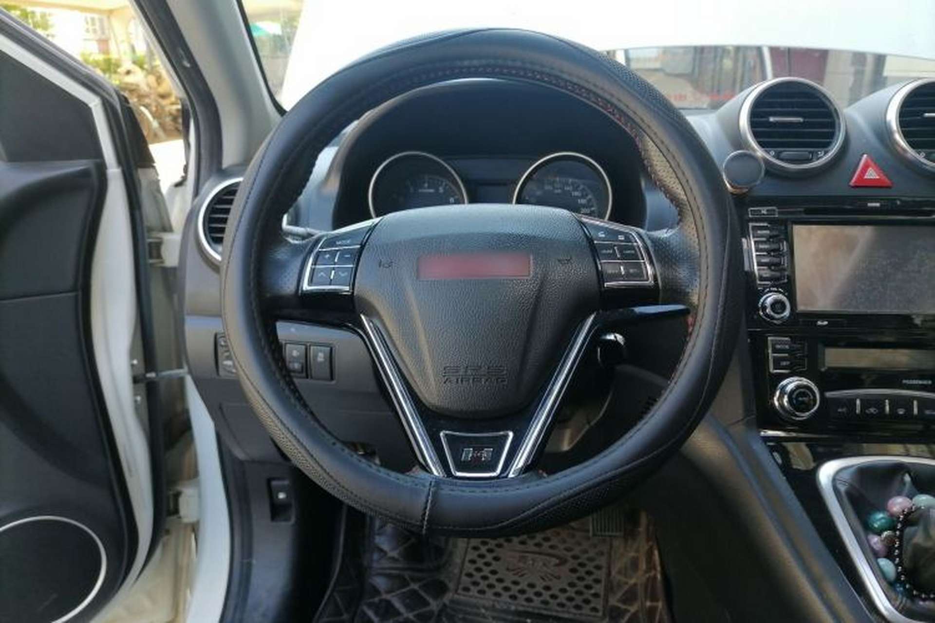 Used Haval H6 2014 Upgraded Model 1.5T Manual Two-Wheel Drive Elite Version Steering Wheel