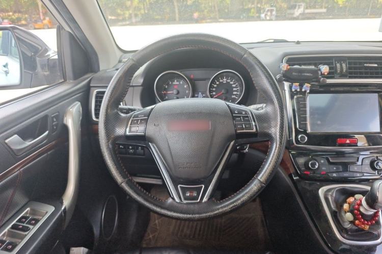 Used Haval H6 2014 Sport Version 1.5T Manual Two-Wheel Drive Elite Edition Steering Wheel