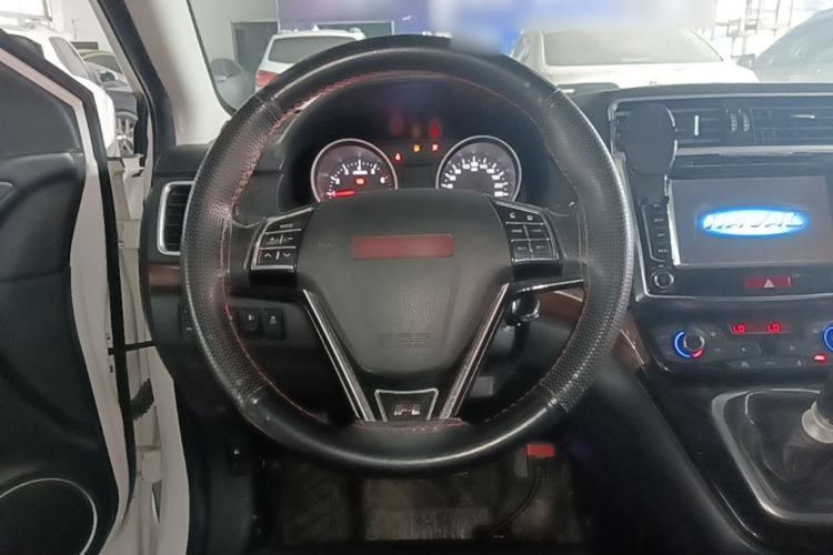 Used Haval H6 2014 Sport Version 1.5T Manual Two-Wheel Drive Elite Edition Steering Wheel