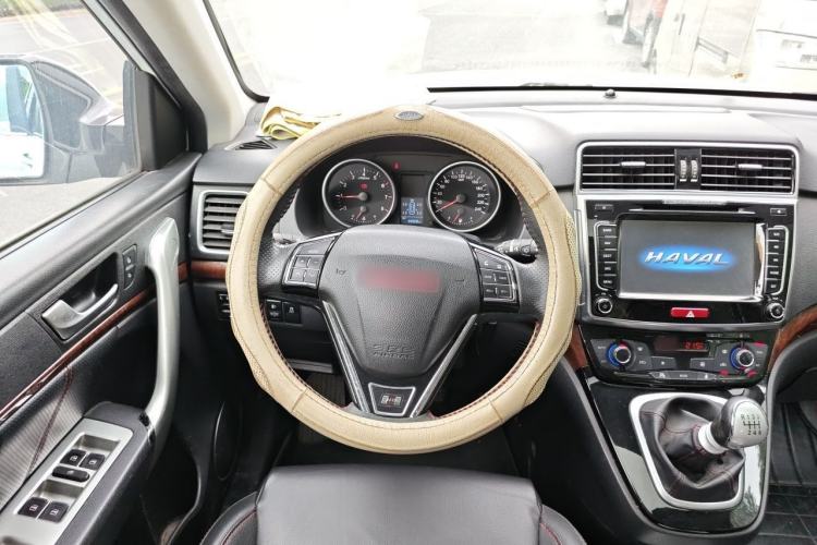 Used Haval H6 2014 Sport Version 1.5T Manual Two-Wheel Drive Elite Edition Steering Wheel