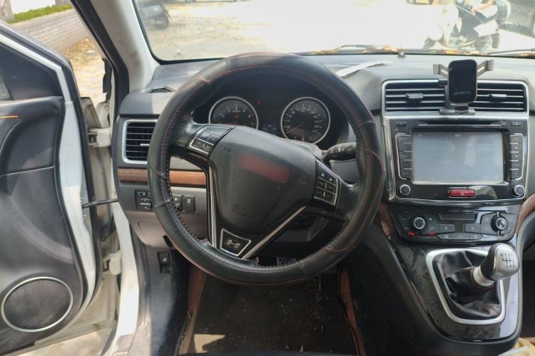 Used Haval H6 2014 Sport Version 1.5T Manual Two-Wheel Drive Elite Edition Steering Wheel