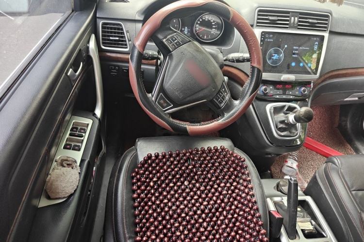 Used Haval H6 2014 Sport Version 1.5T Manual Two-Wheel Drive Elite Edition Steering Wheel