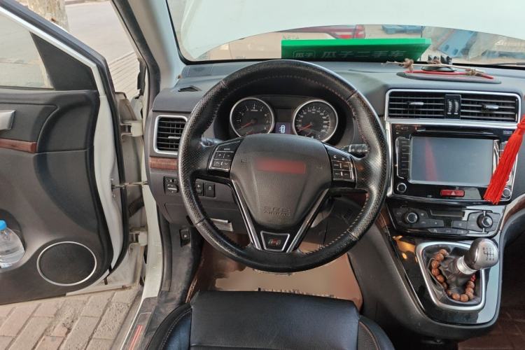Used Haval H6 2014 Sport Version 1.5T Manual Two-Wheel Drive Elite Edition Steering Wheel