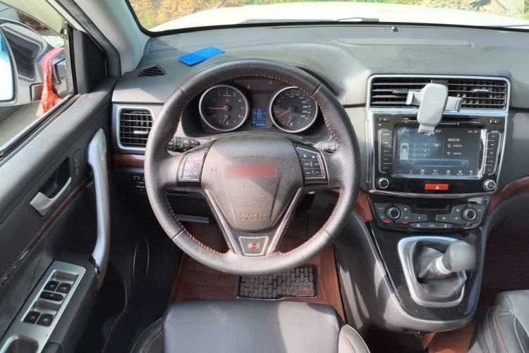 Used Haval H6 2014 Sport Version 1.5T Manual Two-Wheel Drive Elite Edition Steering Wheel