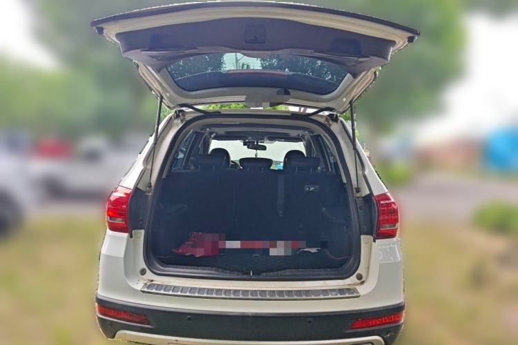 Used Haval H6 2014 Sport Version 1.5T Manual Two-Wheel Drive Elite Edition Trunk