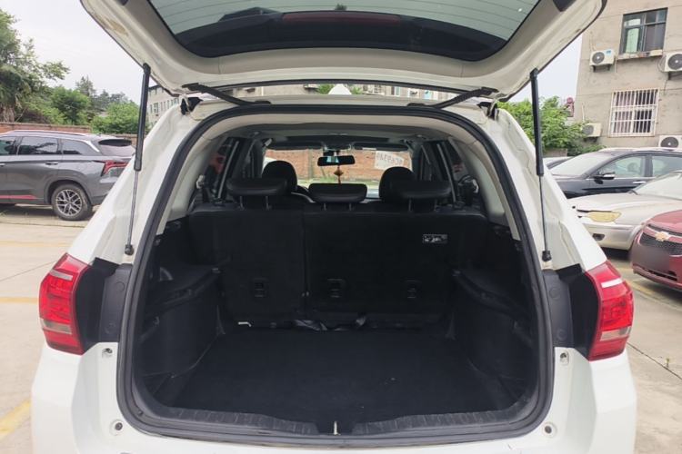Used Haval H6 2014 Sport Version 1.5T Manual Two-Wheel Drive Elite Edition Trunk
