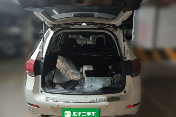 Used Haval H6 2014 Sports Edition 2.4L Automatic Prestige Model Trunk