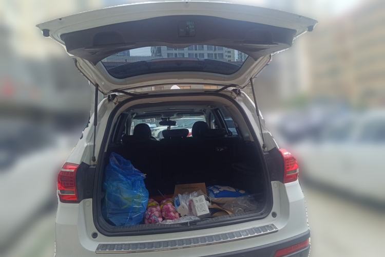 Used Haval H6 2014 Sport Version 1.5T Manual Two-Wheel Drive Elite Edition Trunk