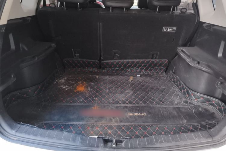 Used Haval H6 2014 Sport Edition 2.4L Automatic Elite Model Trunk