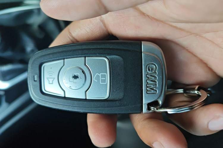 Used Haval H6 2014 Upgraded Model 1.5T Manual Two-Wheel Drive Elite Version Vehicle Key