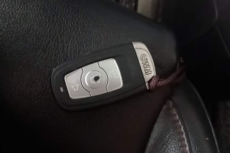 Used Haval H6 2014 Sport Version 1.5T Manual Two-Wheel Drive Elite Edition Vehicle Key