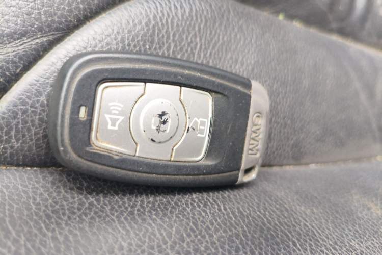 Used Haval H6 2014 Sport Version 1.5T Manual Two-Wheel Drive Elite Edition Vehicle Key