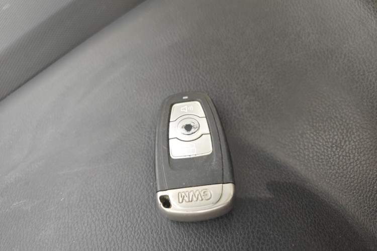 Used Haval H6 2014 Upgraded Model 1.5T Manual Two-Wheel Drive Elite Version Vehicle Key