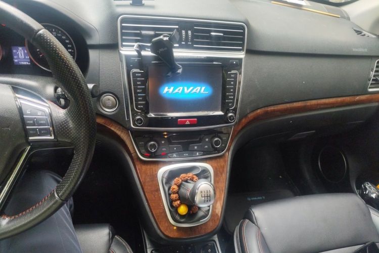 Used Haval H6 2015 Sport Edition 1.5T Manual Two-Wheel Drive Elite Model Audio And AC Panel