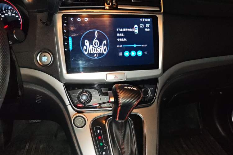 Used Haval H6 2015 Sport Edition 1.5T Automatic Two-Wheel Drive Luxury Model Audio And AC Panel