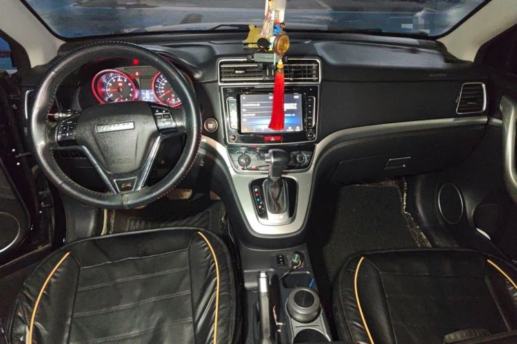 Used Haval H6 2015 Sport Edition 1.5T Automatic Two-Wheel Drive Luxury Model Center Console