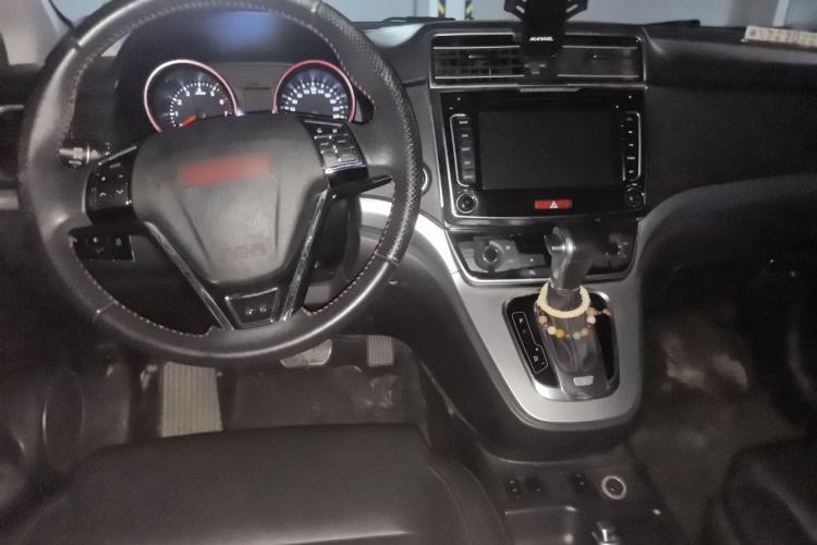 Used Haval H6 2015 Sport Edition 1.5T Automatic Two-Wheel Drive Luxury Model Center Console