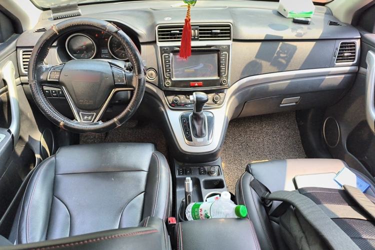 Used Haval H6 2015 Sport Edition 1.5T Automatic Two-Wheel Drive Luxury Model Center Console