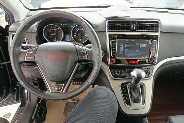 Used Haval H6 2015 Sport Edition 1.5T Automatic Two-Wheel Drive Luxury Model Center Console