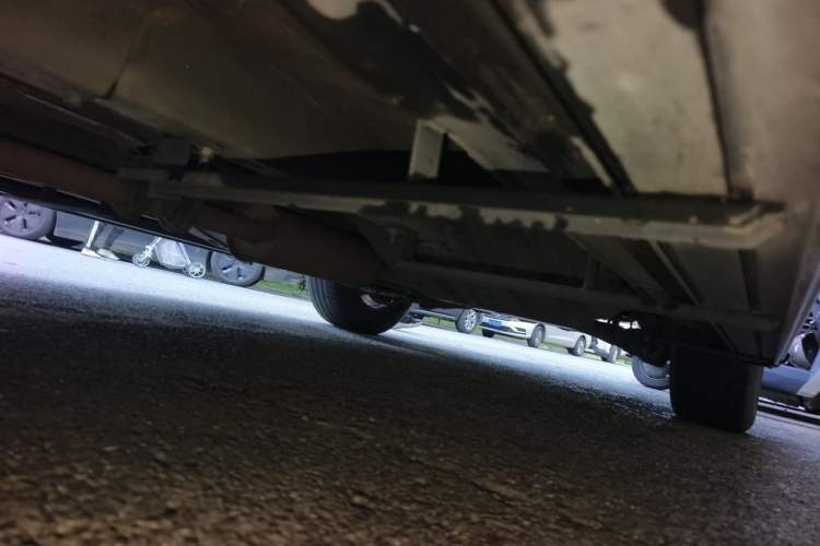 Used Haval H6 2015 Upgraded Model 1.5T Manual Two-Wheel Drive Elite Version Chassis Front Left