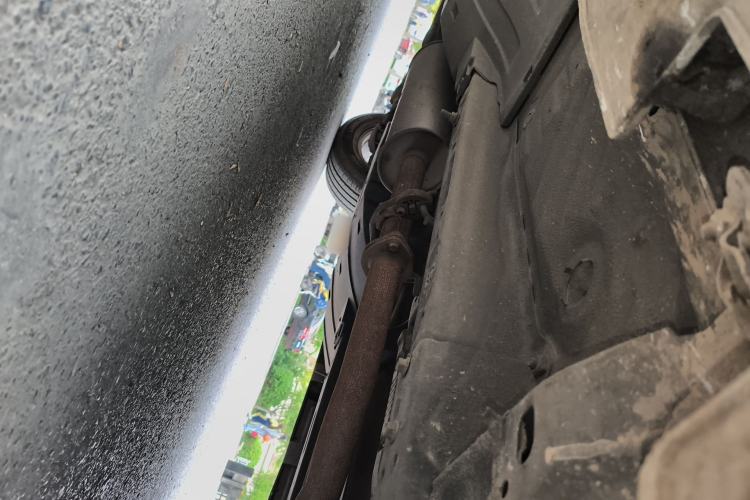 Used Haval H6 2015 Sport Edition 1.5T Manual Two-Wheel Drive Elite Model Chassis Front Right