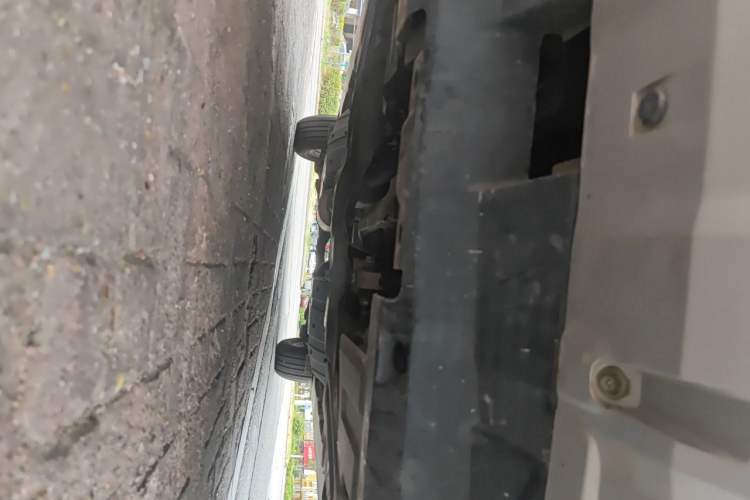 Used Haval H6 2015 Upgraded Model 1.5T Manual Two-Wheel Drive Elite Version Chassis Front