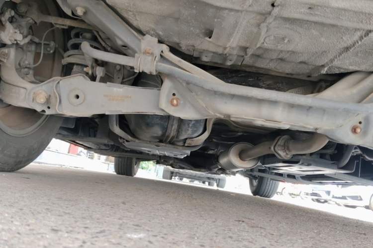 Used Haval H6 2015 Sport Edition 1.5T Manual Two-Wheel Drive Elite Model Chassis Rear